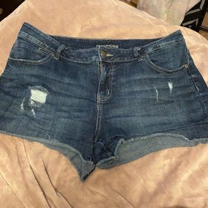 Med Wash Denim Shorts